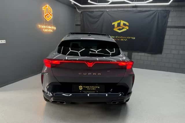CUPRA Formentor (2024) thumbnail 5