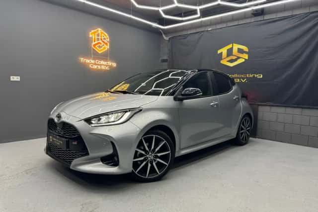 Toyota Yaris (2025) thumbnail 1