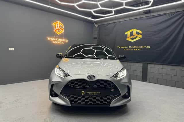 Toyota Yaris (2025) thumbnail 3