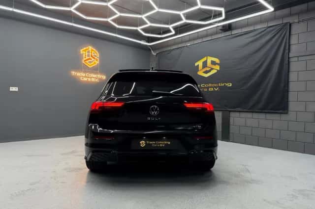 Volkswagen Golf (2025) thumbnail 5