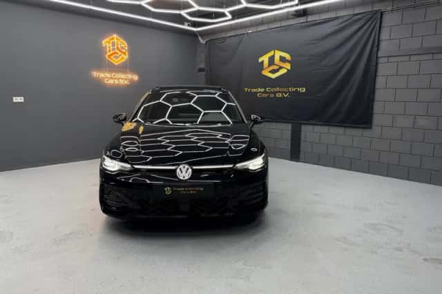 Volkswagen Golf (2025) thumbnail 6