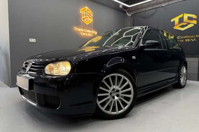 Volkswagen Golf (2002) thumbnail 2