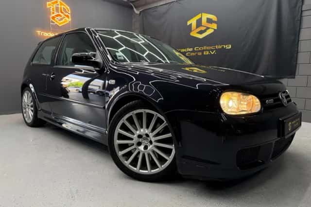 Volkswagen Golf (2002) thumbnail 4