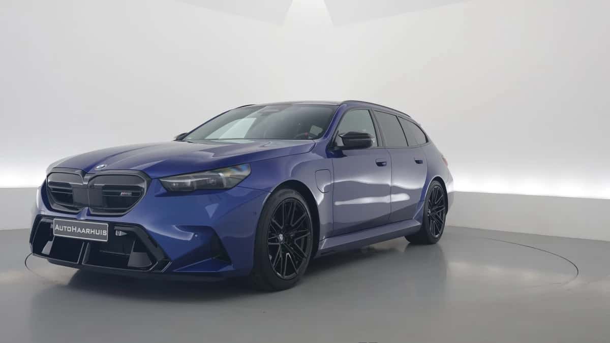 BMW M5 (2025) — foto 1