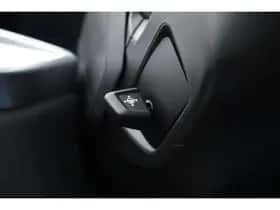 BMW X5 (2024) thumbnail 13