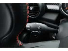 MINI Cooper S (2020) thumbnail 12