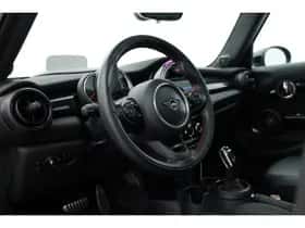 MINI Cooper S (2020) thumbnail 5