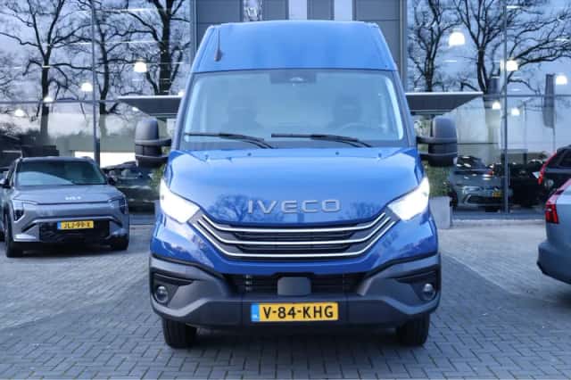 Iveco Daily (2024) thumbnail 2