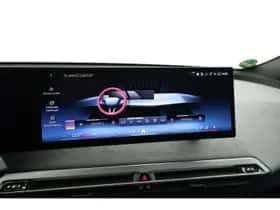 BMW iX (2025) thumbnail 21