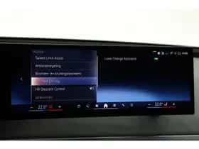 BMW iX (2025) thumbnail 25
