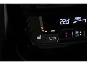 BMW iX (2025) thumbnail 33
