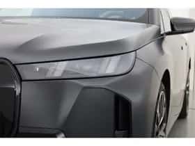 BMW iX (2025) thumbnail 39