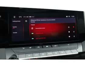Opel Astra (2022) thumbnail 22