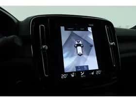 Volvo XC40 (2023) thumbnail 27