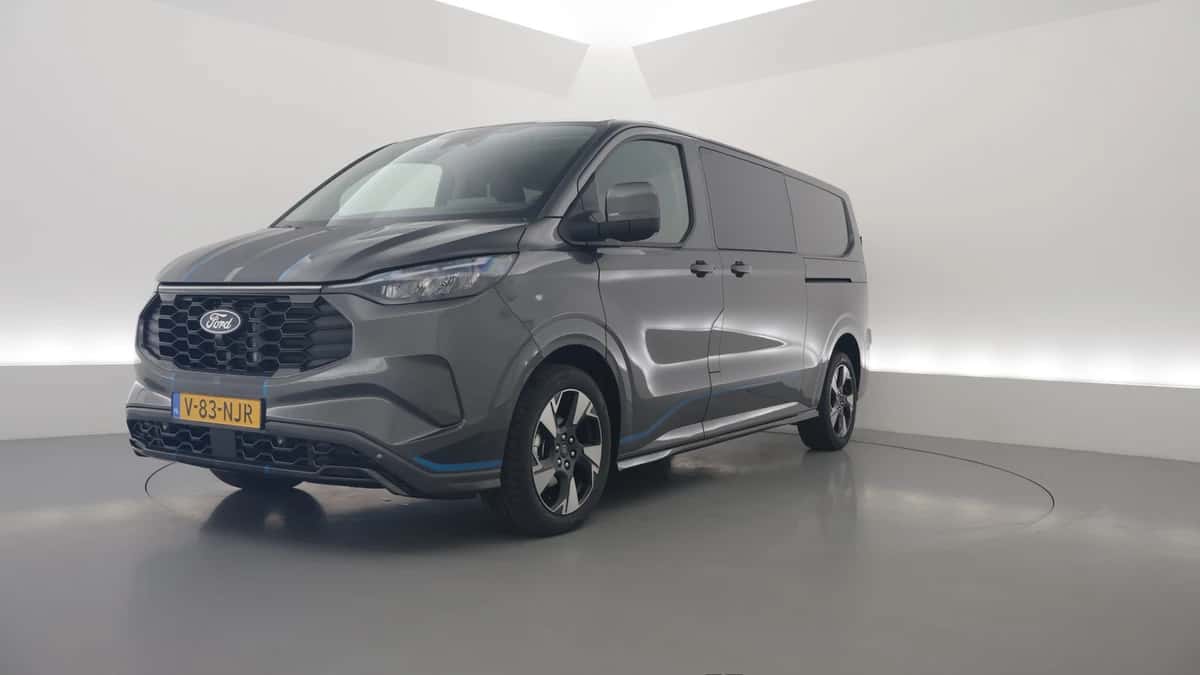 Ford Transit Custom (2025) — foto 1