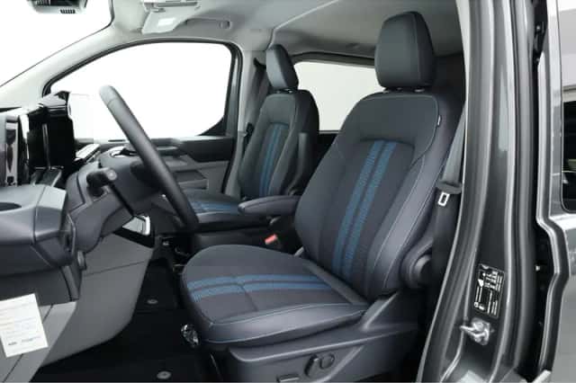Ford Transit Custom (2025) thumbnail 3