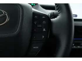 Toyota Prius (2024) thumbnail 13