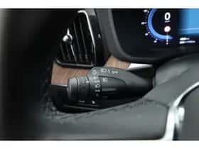 Volvo XC60 (2023) thumbnail 12