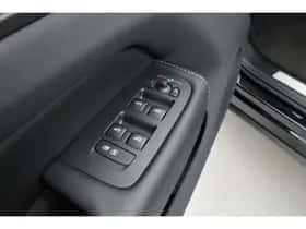 Volvo XC60 (2023) thumbnail 10