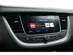 Opel Grandland X (2022) thumbnail 17