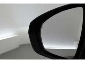 Opel Grandland X (2022) thumbnail 9