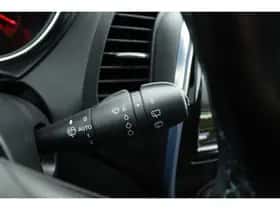 Renault Captur (2016) thumbnail 12