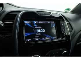 Renault Captur (2016) thumbnail 15