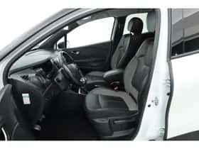 Renault Captur (2016) thumbnail 3