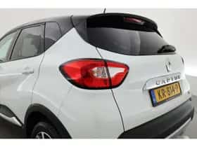 Renault Captur (2016) thumbnail 35