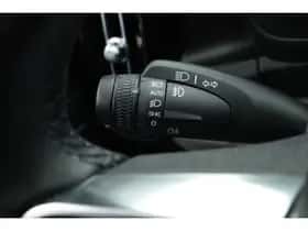 Volvo XC40 (2022) thumbnail 11