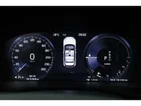 Volvo XC40 (2022) thumbnail 13