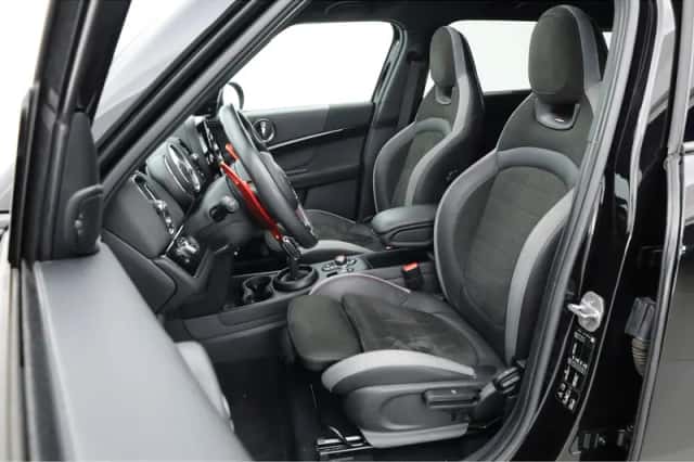 MINI Countryman (2020) thumbnail 3