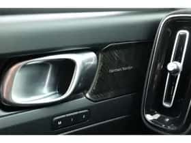 Volvo XC40 (2022) thumbnail 8