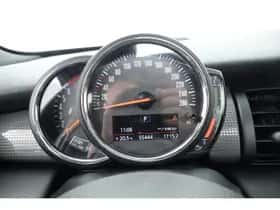 MINI Cooper (2018) thumbnail 12