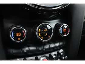 MINI Cooper (2018) thumbnail 20