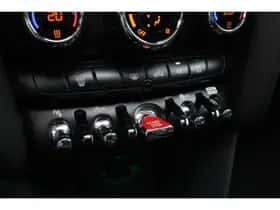MINI Cooper (2018) thumbnail 21