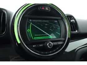 MINI Countryman (2017) thumbnail 18