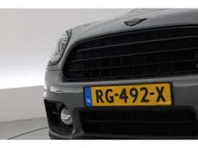 MINI Countryman (2017) thumbnail 28