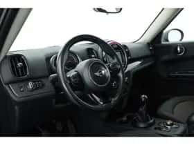MINI Countryman (2017) thumbnail 5