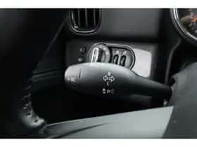 MINI Countryman (2017) thumbnail 9