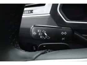 Volkswagen Tiguan (2022) thumbnail 11