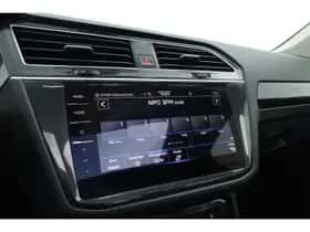 Volkswagen Tiguan (2022) thumbnail 19