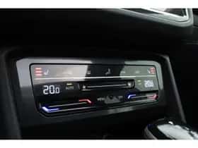 Volkswagen Tiguan (2022) thumbnail 26