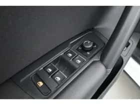 Volkswagen Tiguan (2022) thumbnail 8