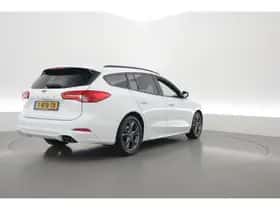 Ford Focus (2019) thumbnail 2