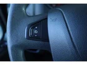 Opel Movano (2019) thumbnail 24