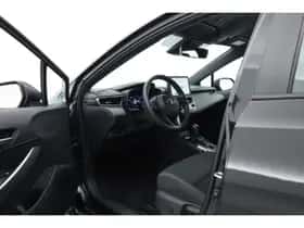 Toyota Corolla (2023) thumbnail 5