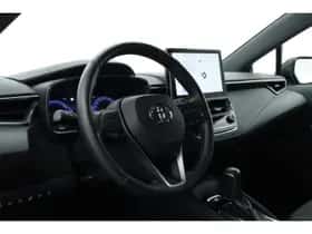 Toyota Corolla (2023) thumbnail 6