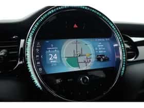 MINI Cooper (2022) thumbnail 14