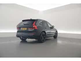 Volvo XC60 (2024) thumbnail 2